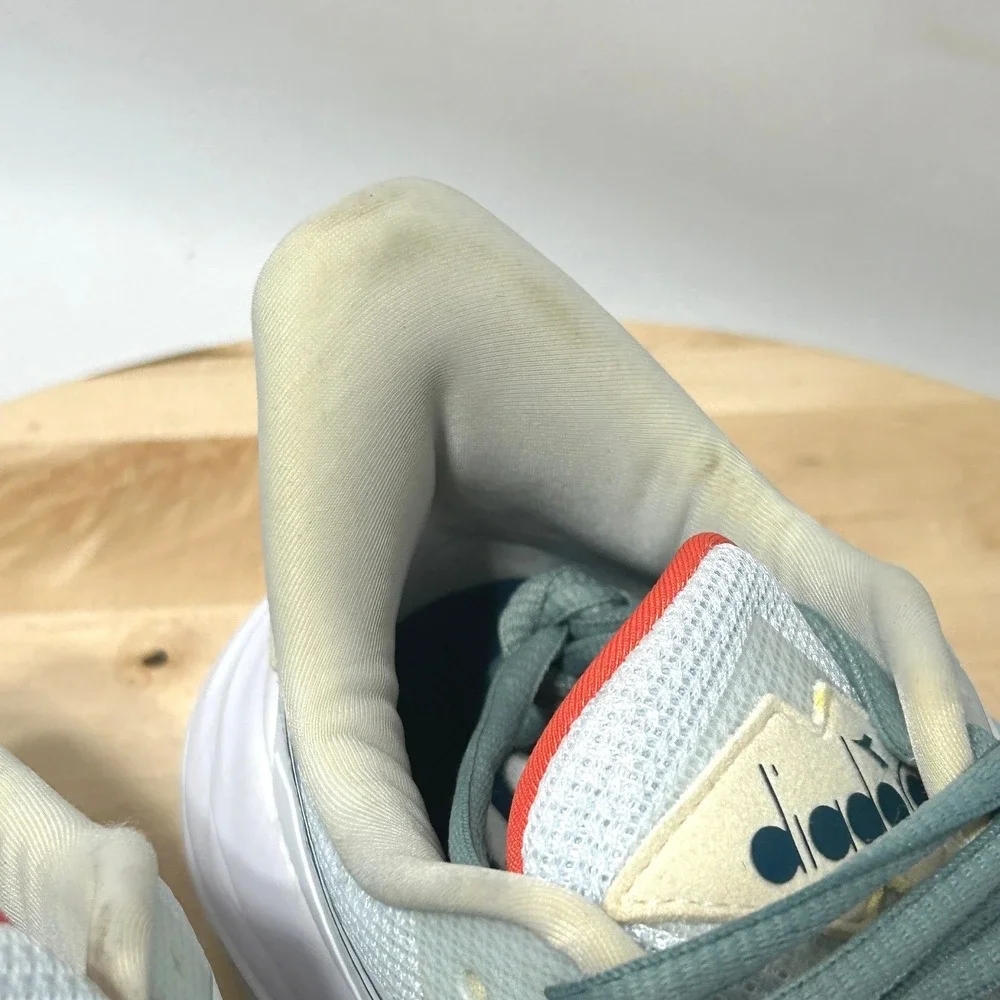 Diadora pre owned
